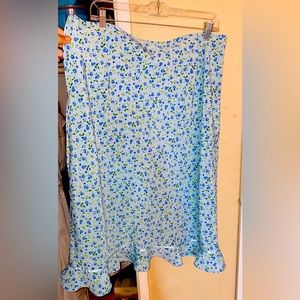 Floral blue ruffle skirt |40 inch waist